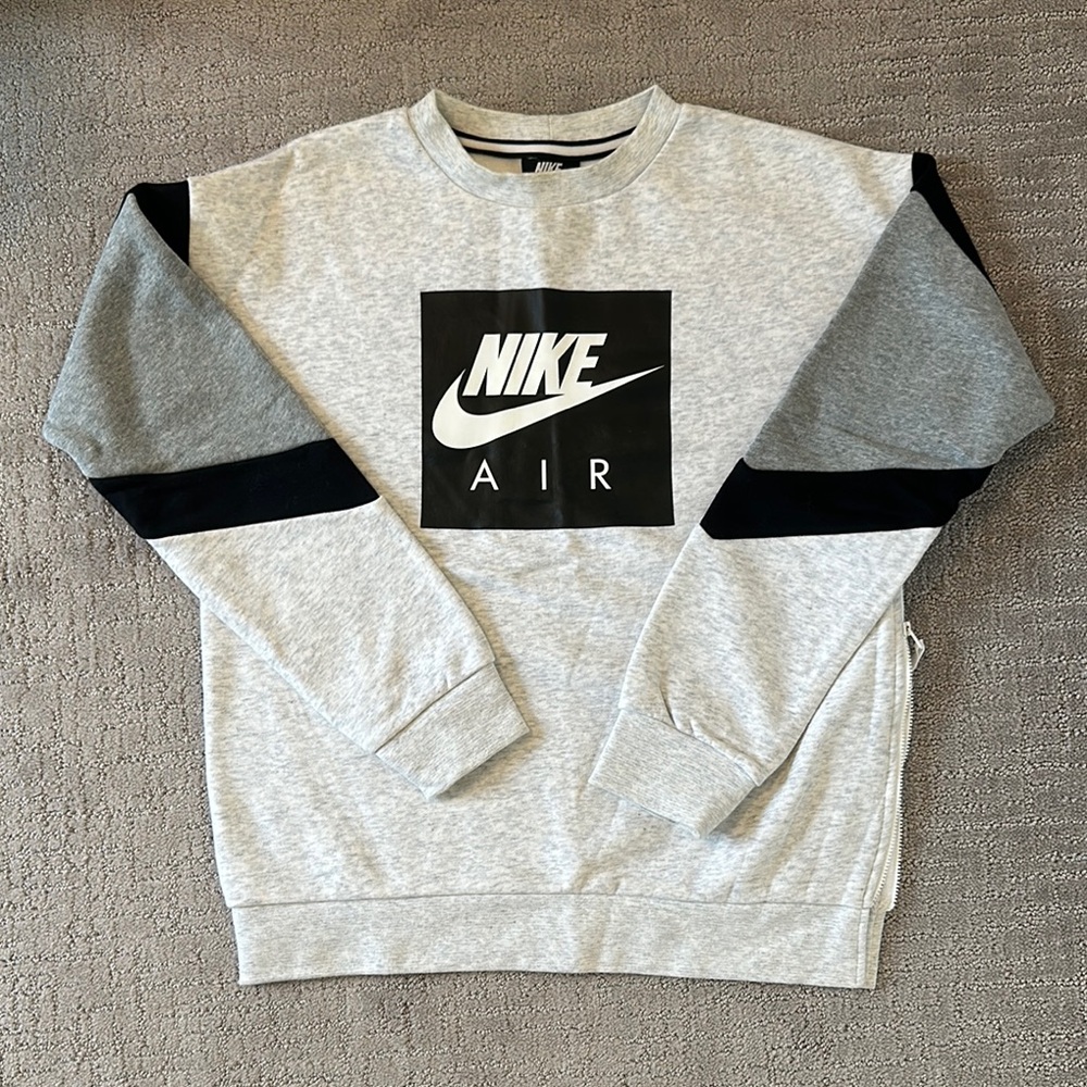 Nike Colorblock Crewneck